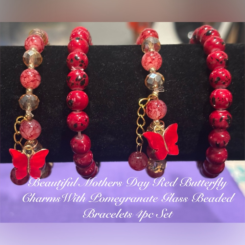 Beautiful Mothers Day Red Butterfly Charm Beaded Glass Beaded Bracelets 4Pc Set